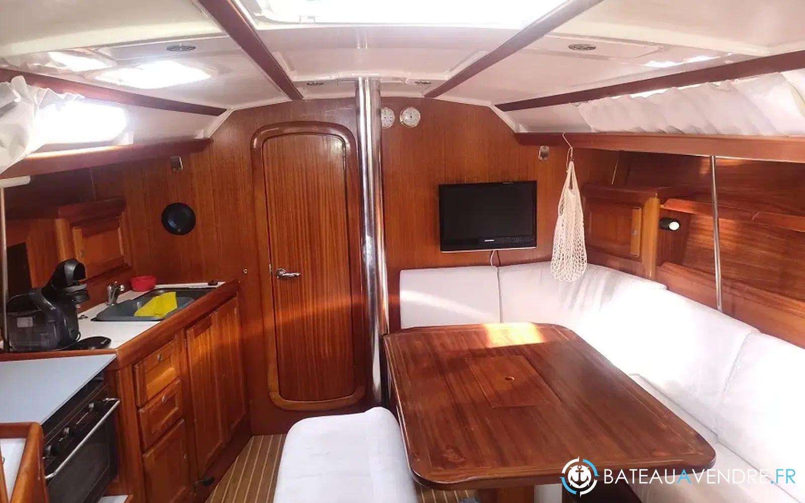 slider 25 Dufour 38 Classic