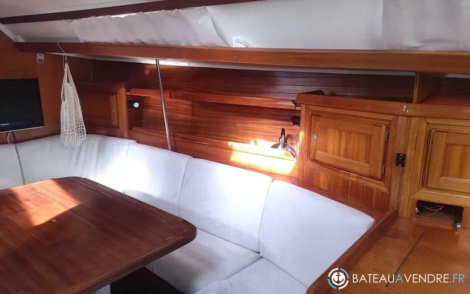 slider 34 Dufour 38 Classic