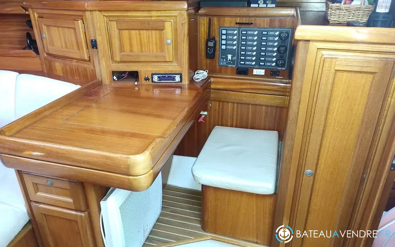 slider 38 Dufour 38 Classic