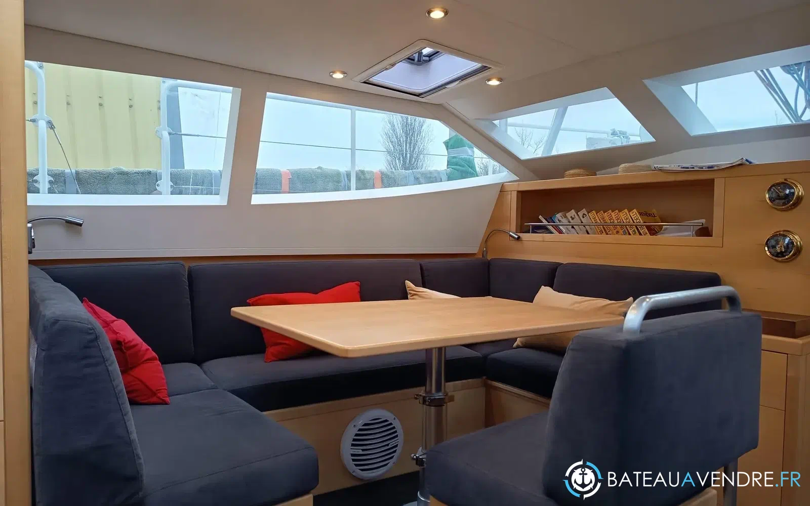 slider 17 Normandie Yacht Service DG 52
