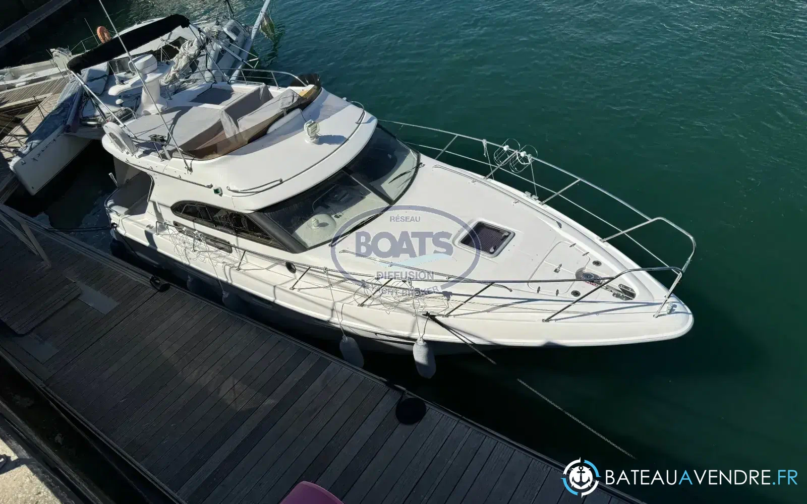 slider 1 Sealine Statesman 360