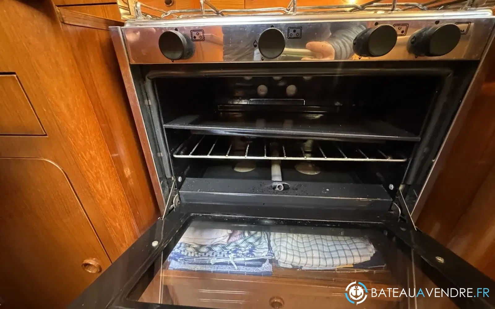 slider 18 Grand Soleil 42