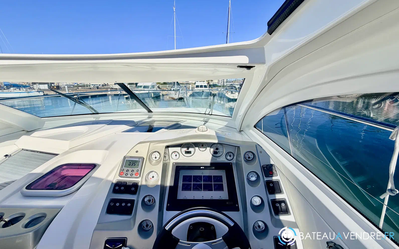slider 16 Beneteau Monte Carlo 37 HT