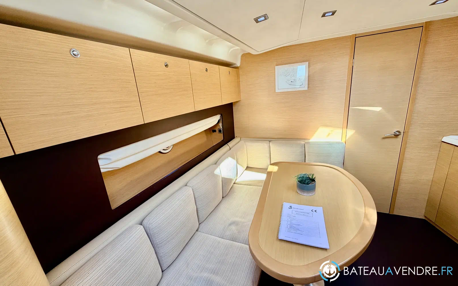 slider 26 Beneteau Monte Carlo 37 HT