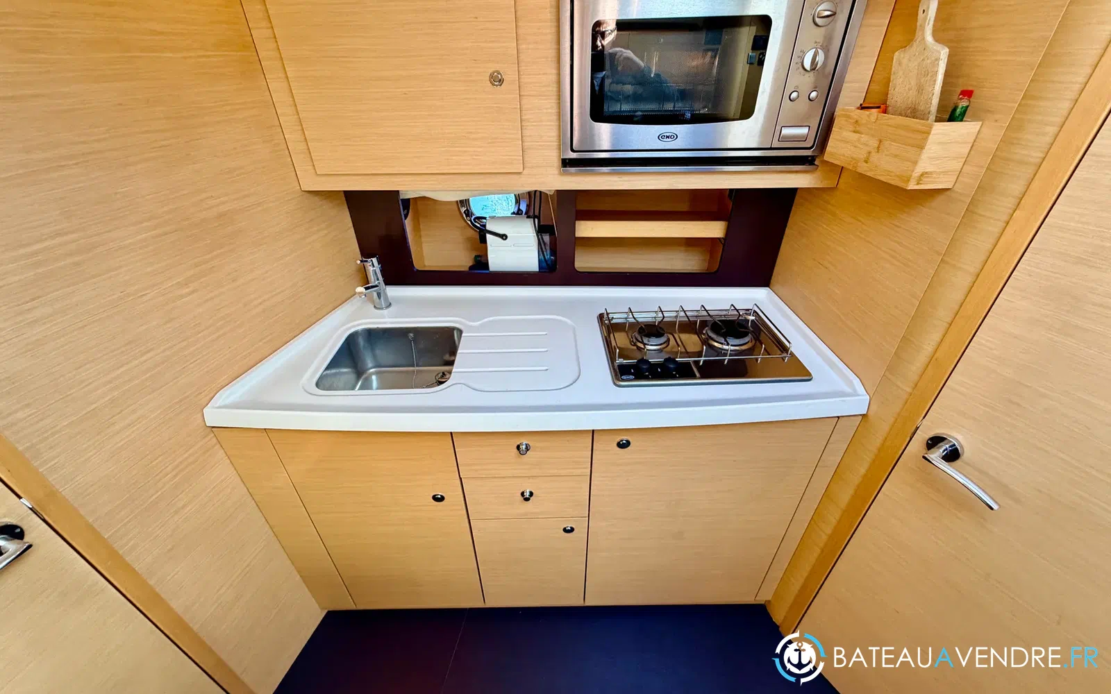 slider 29 Beneteau Monte Carlo 37 HT