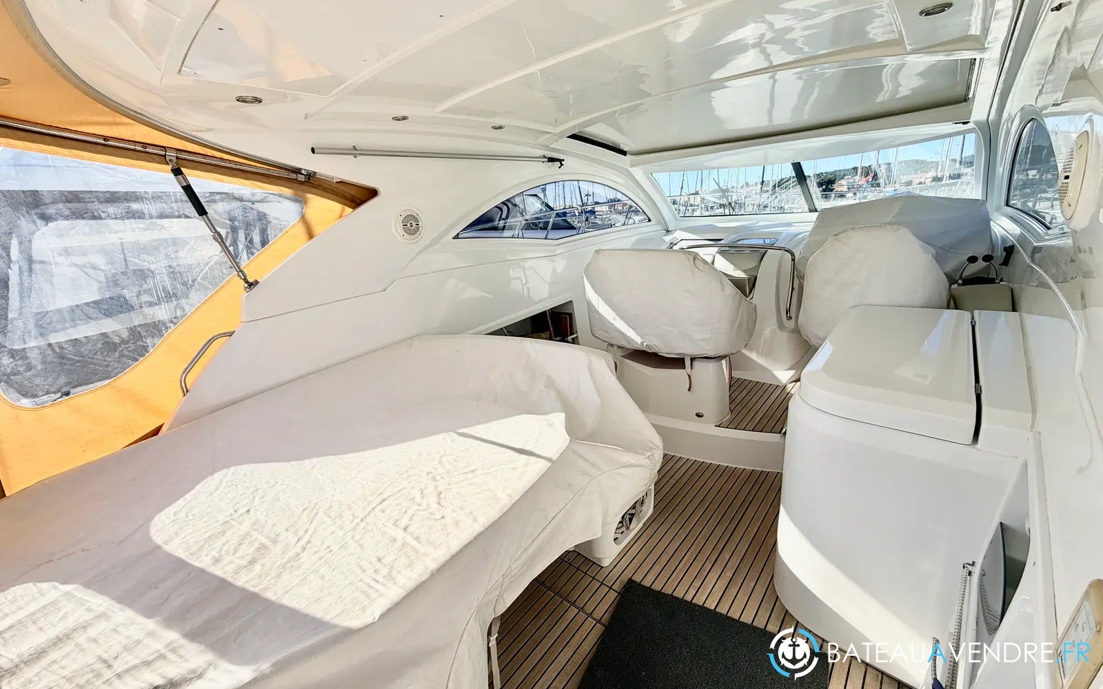 slider 13 Beneteau Monte Carlo 37 HT
