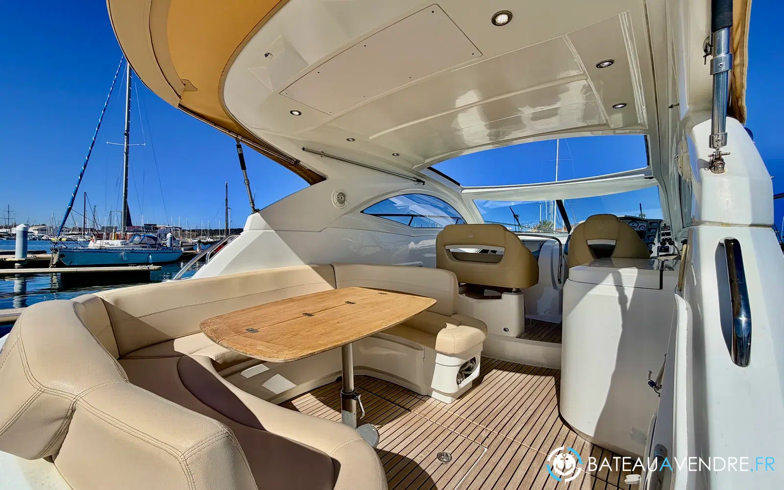 slider 9 Beneteau Monte Carlo 37 HT