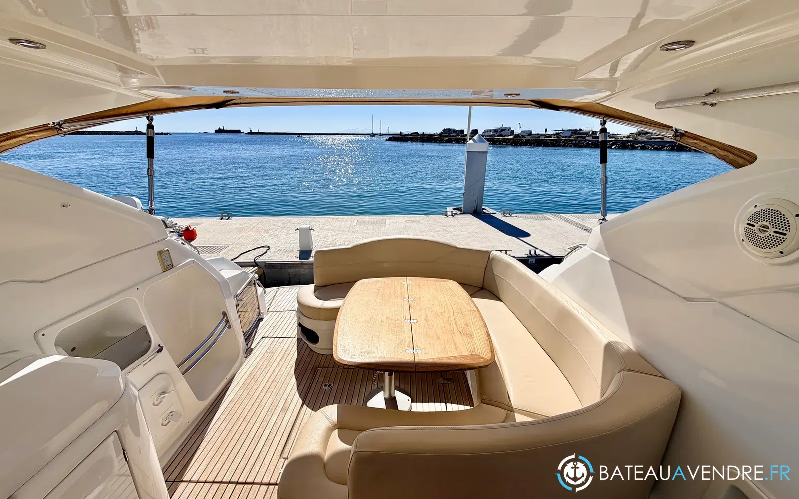 slider 10 Beneteau Monte Carlo 37 HT