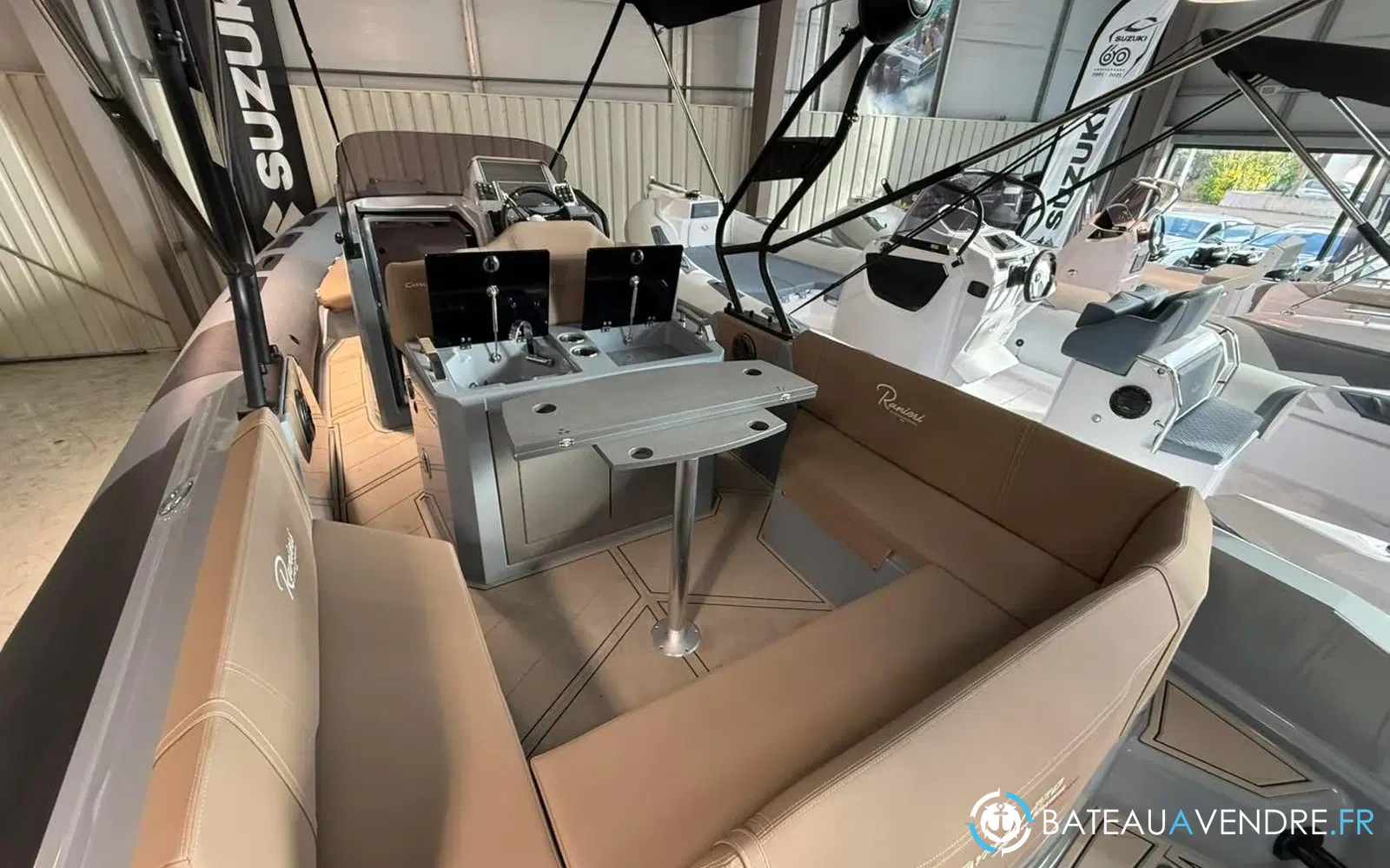 slider 4 Ranieri Cayman 27 Sport Touring Trofeo