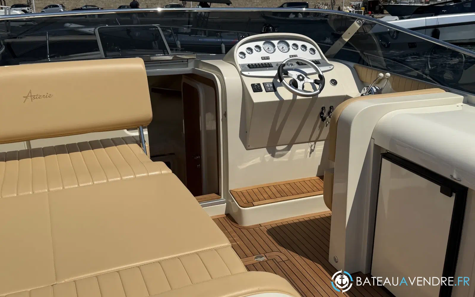 slider 24 Asterie 35 Day Cruiser