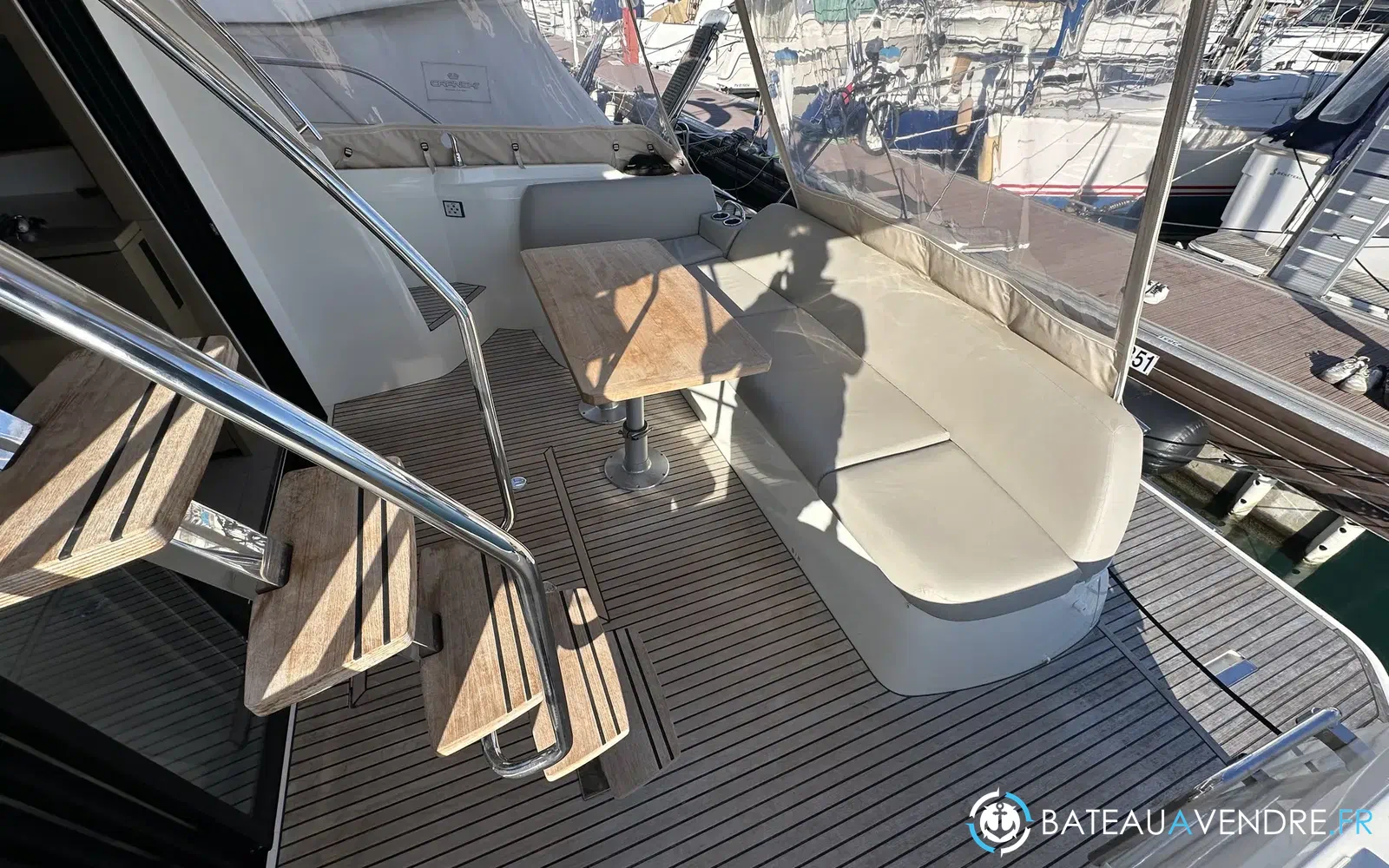 slider 13 Prestige Yachts 420 Fly