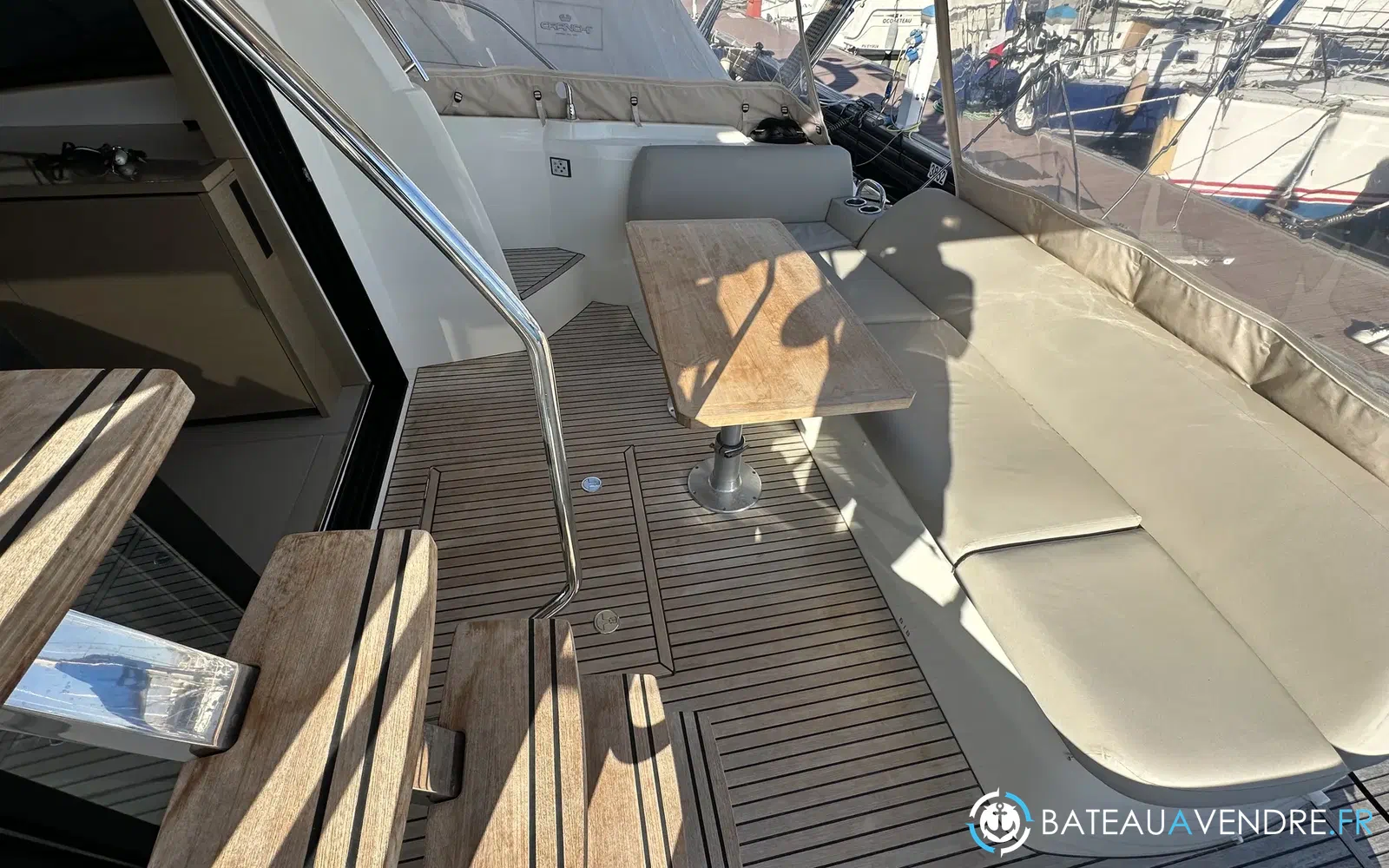 slider 15 Prestige Yachts 420 Fly