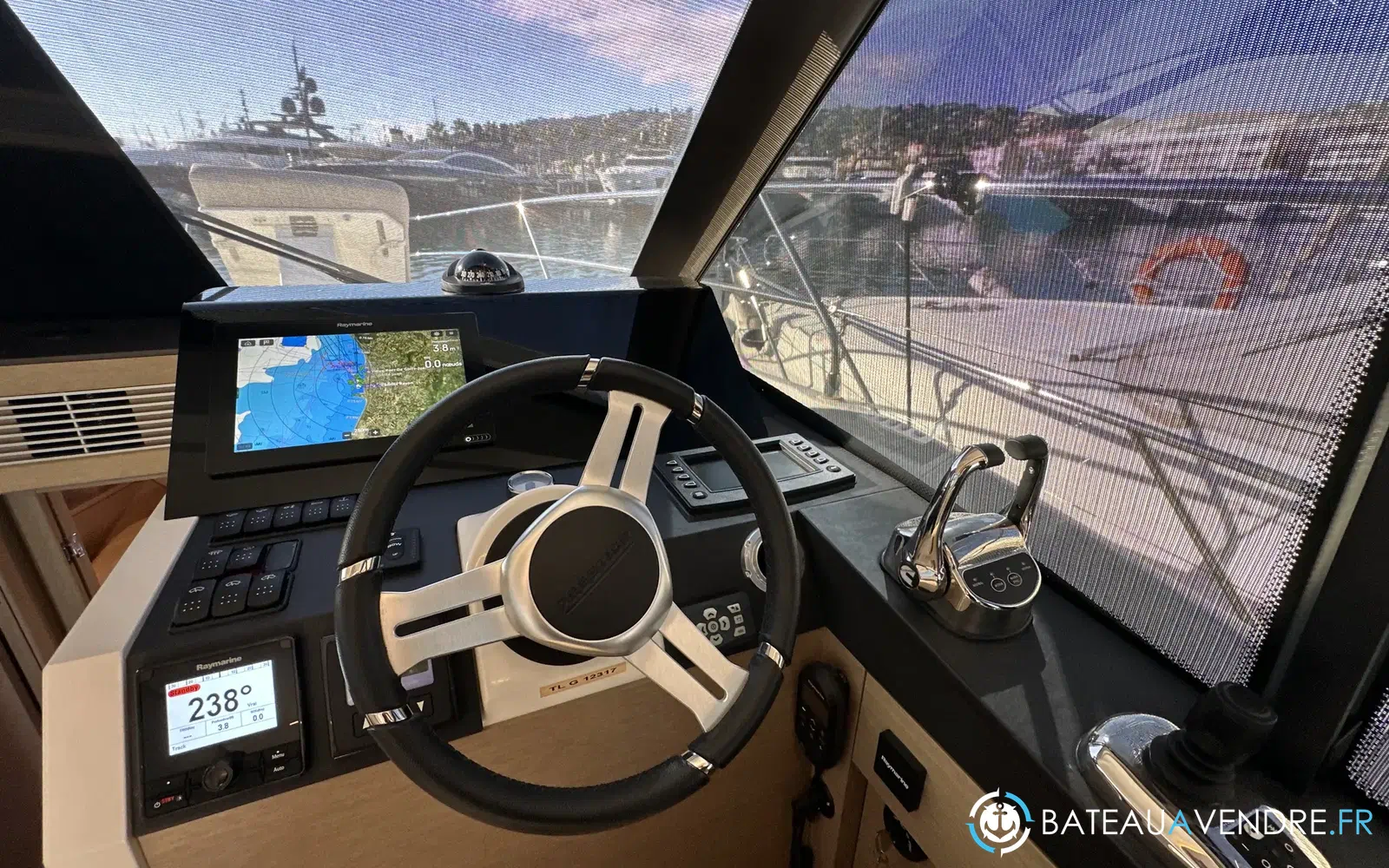 slider 23 Prestige Yachts 420 Fly
