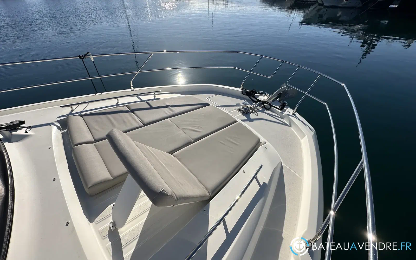 slider 6 Prestige Yachts 420 Fly