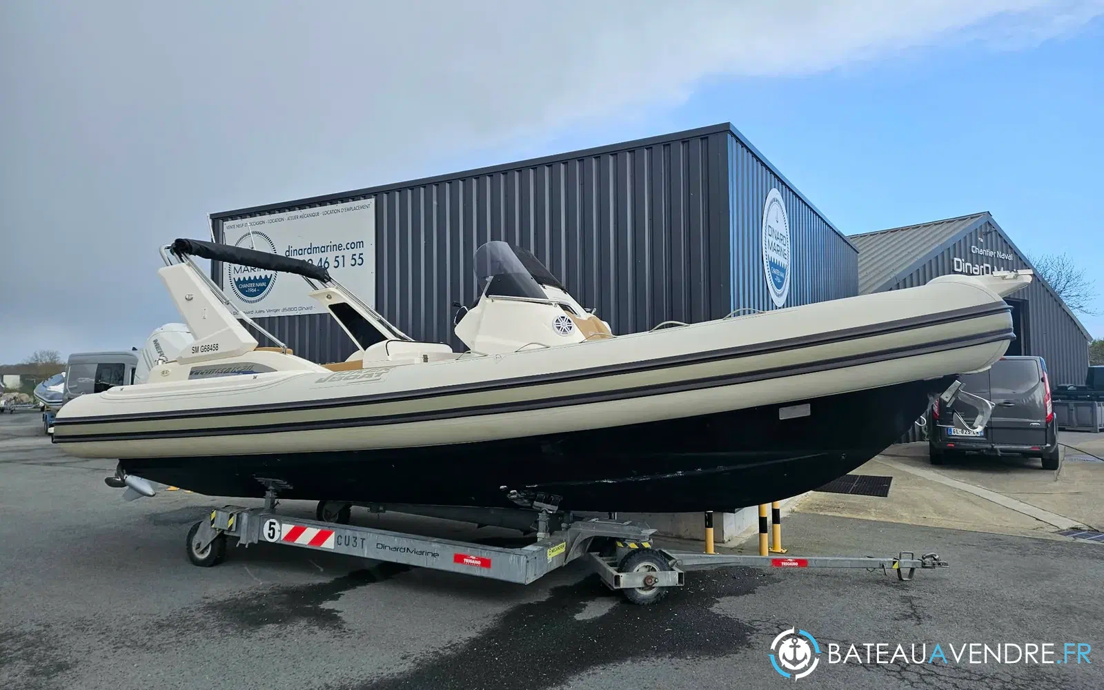 slider 12 Joker Boat Clubman 28