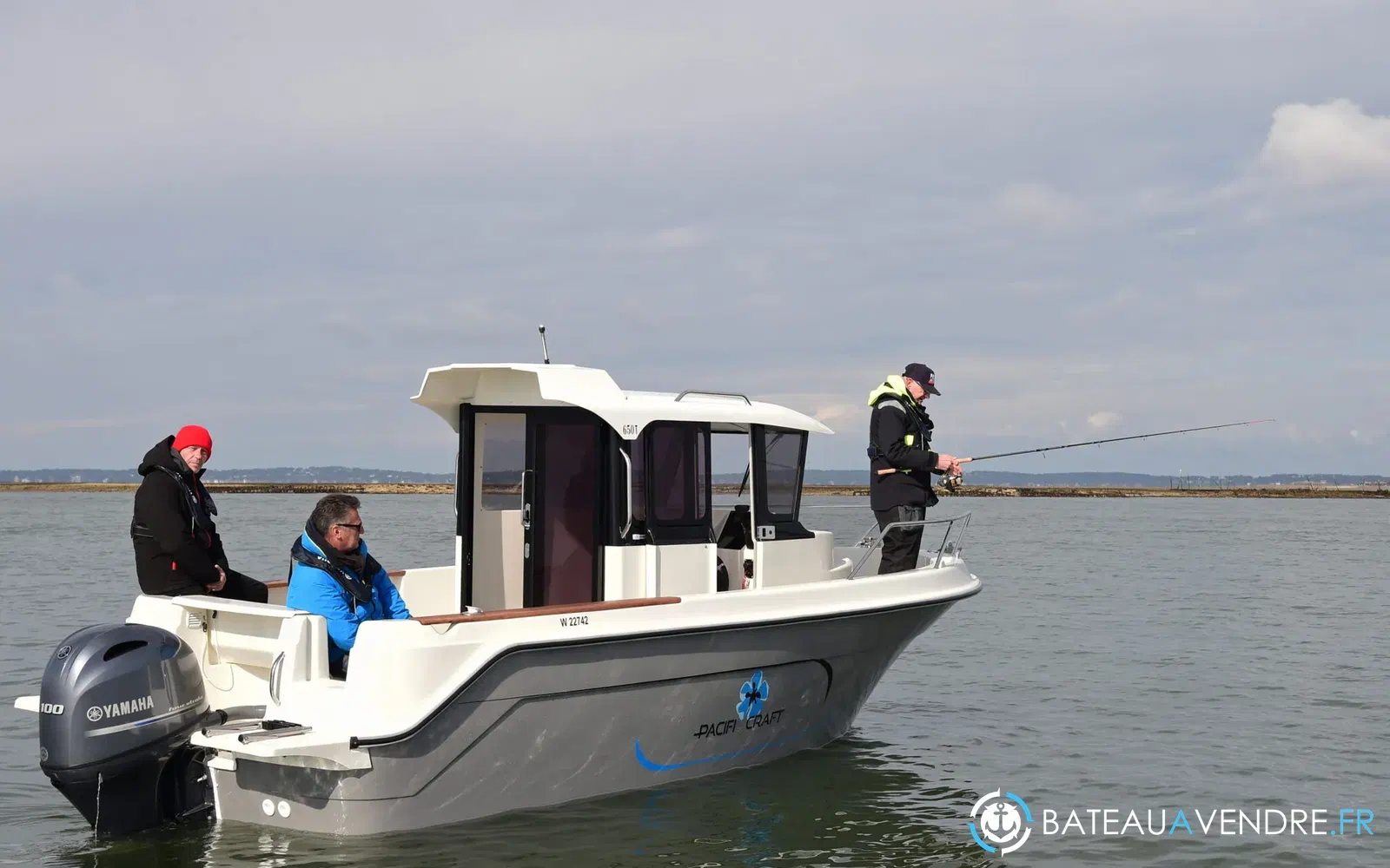 slider 3 Pacific Craft 650 TIMONIER