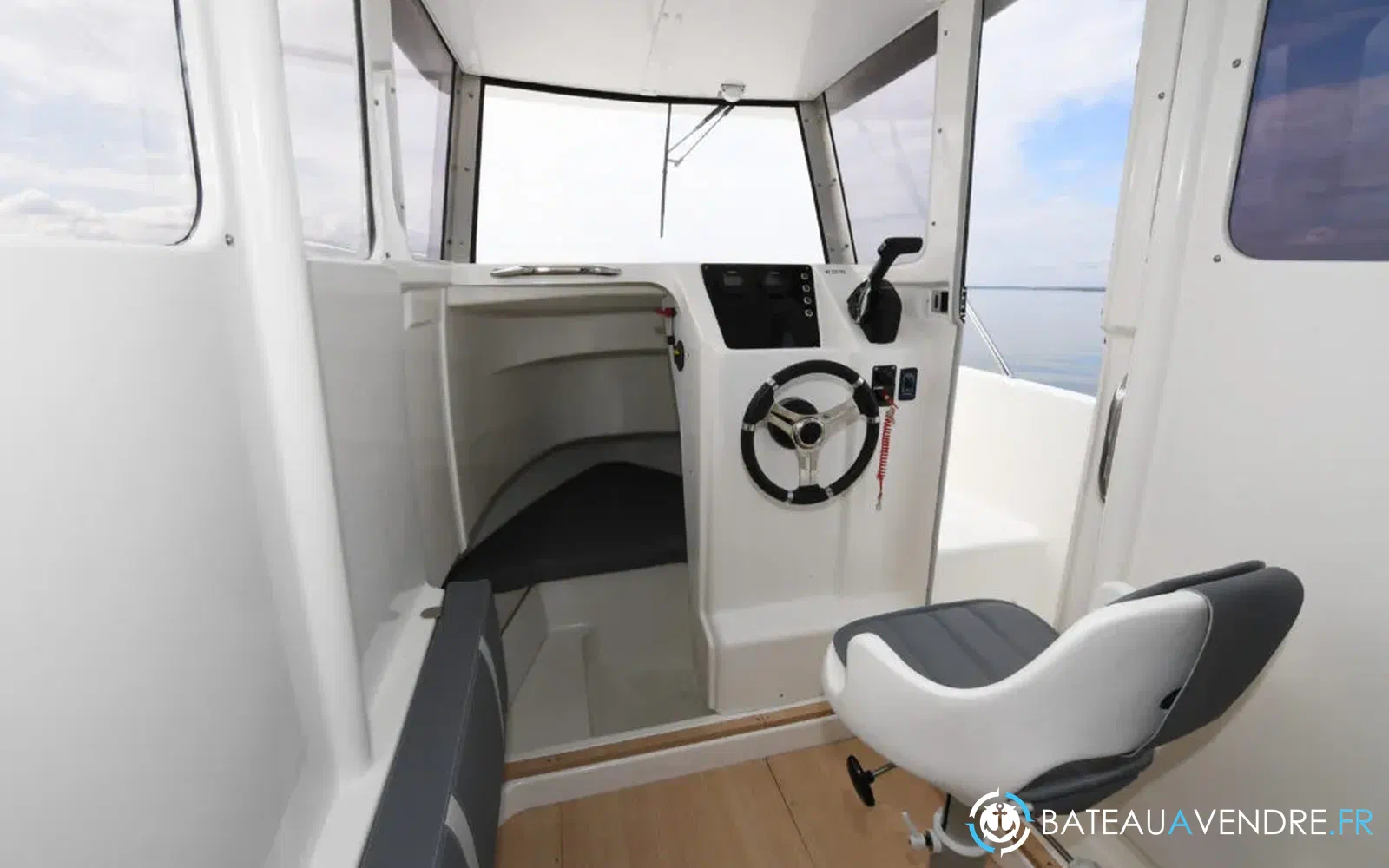 slider 5 Pacific Craft 650 TIMONIER
