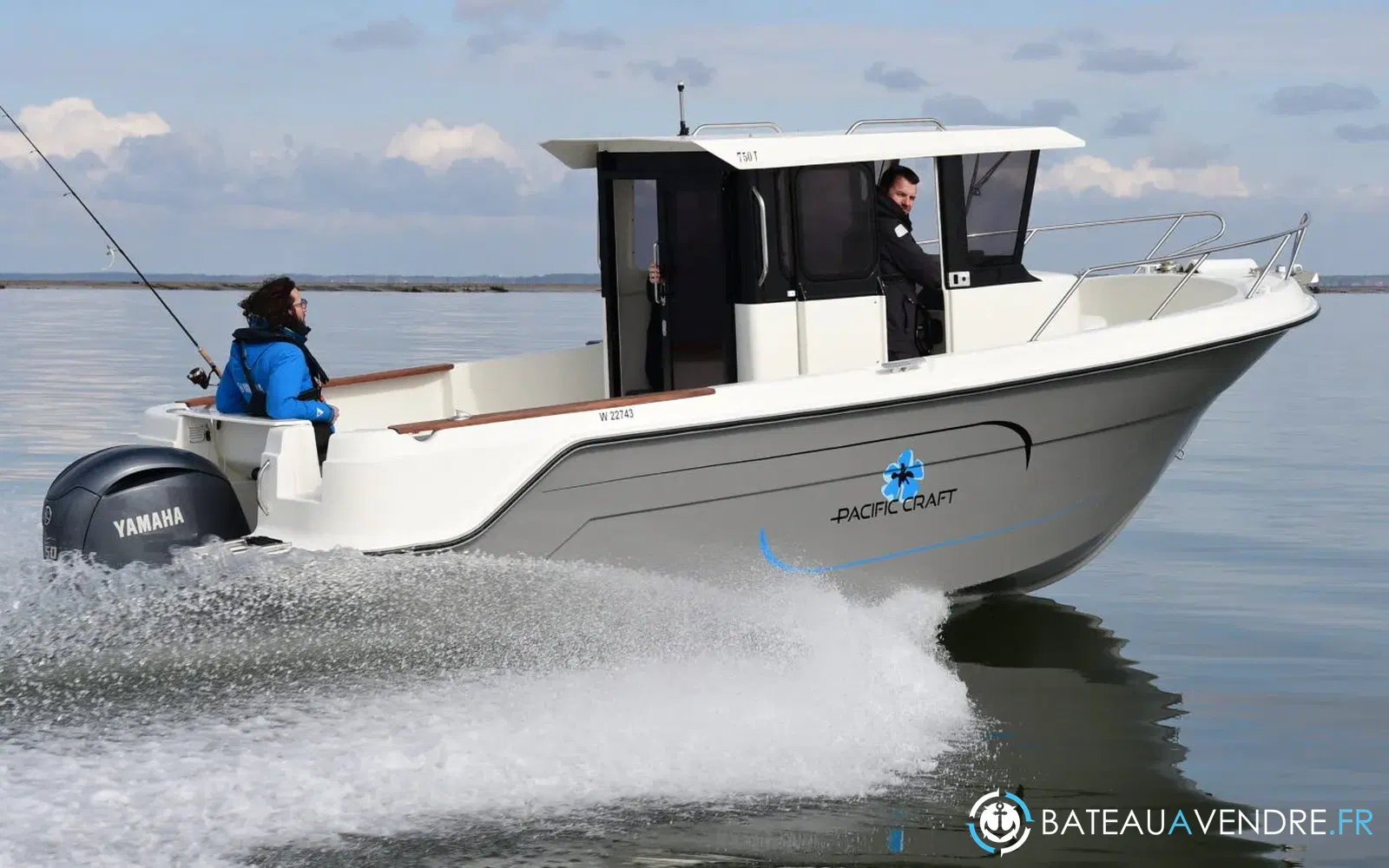 slider 1 Pacific Craft 750 TIMONIER