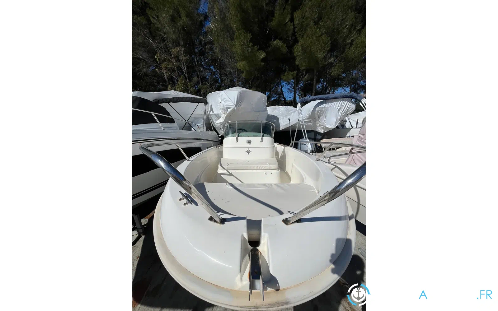 slider 3 Jeanneau Cap Camarat 515