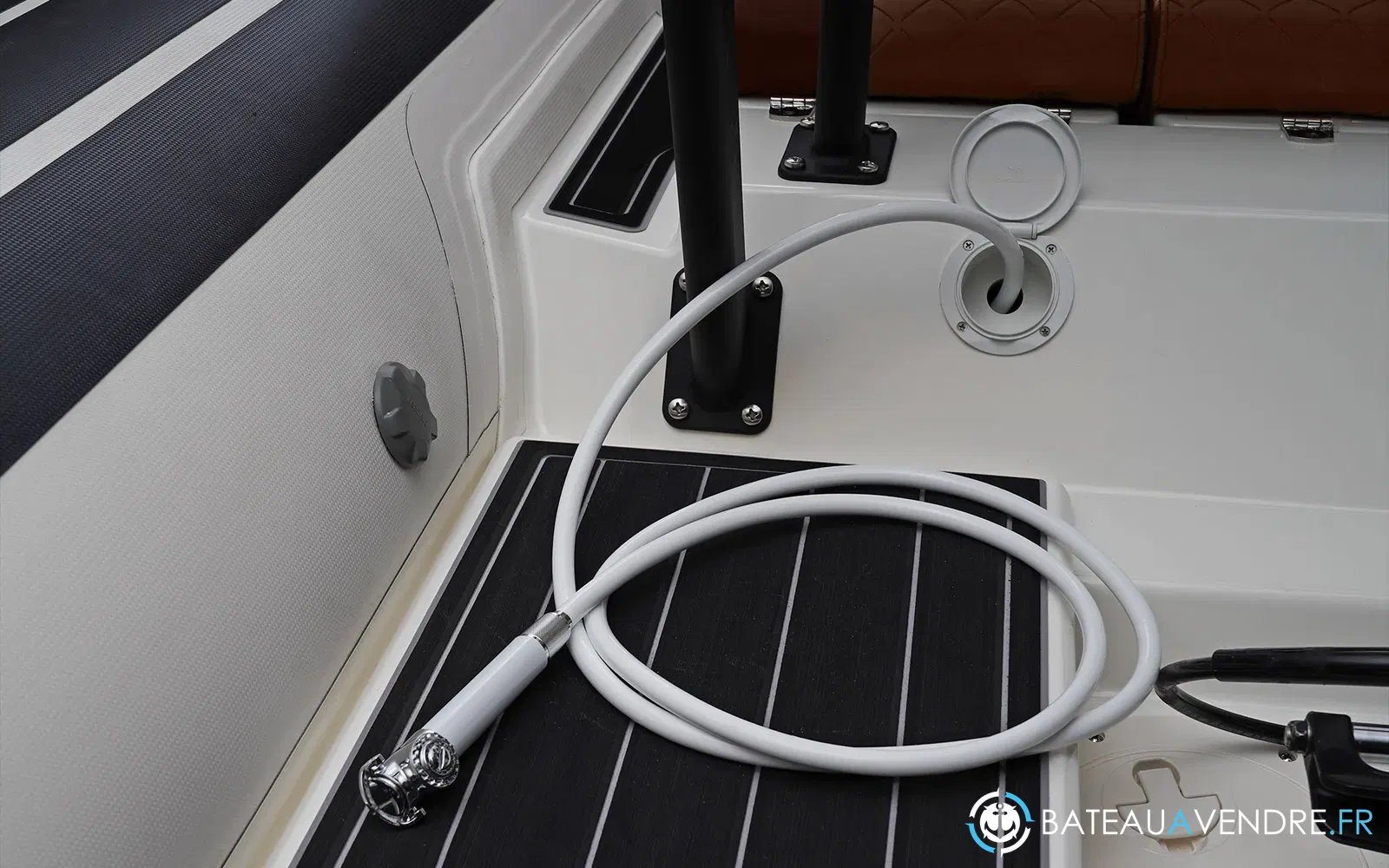 slider 11 Brig Navigator 24
