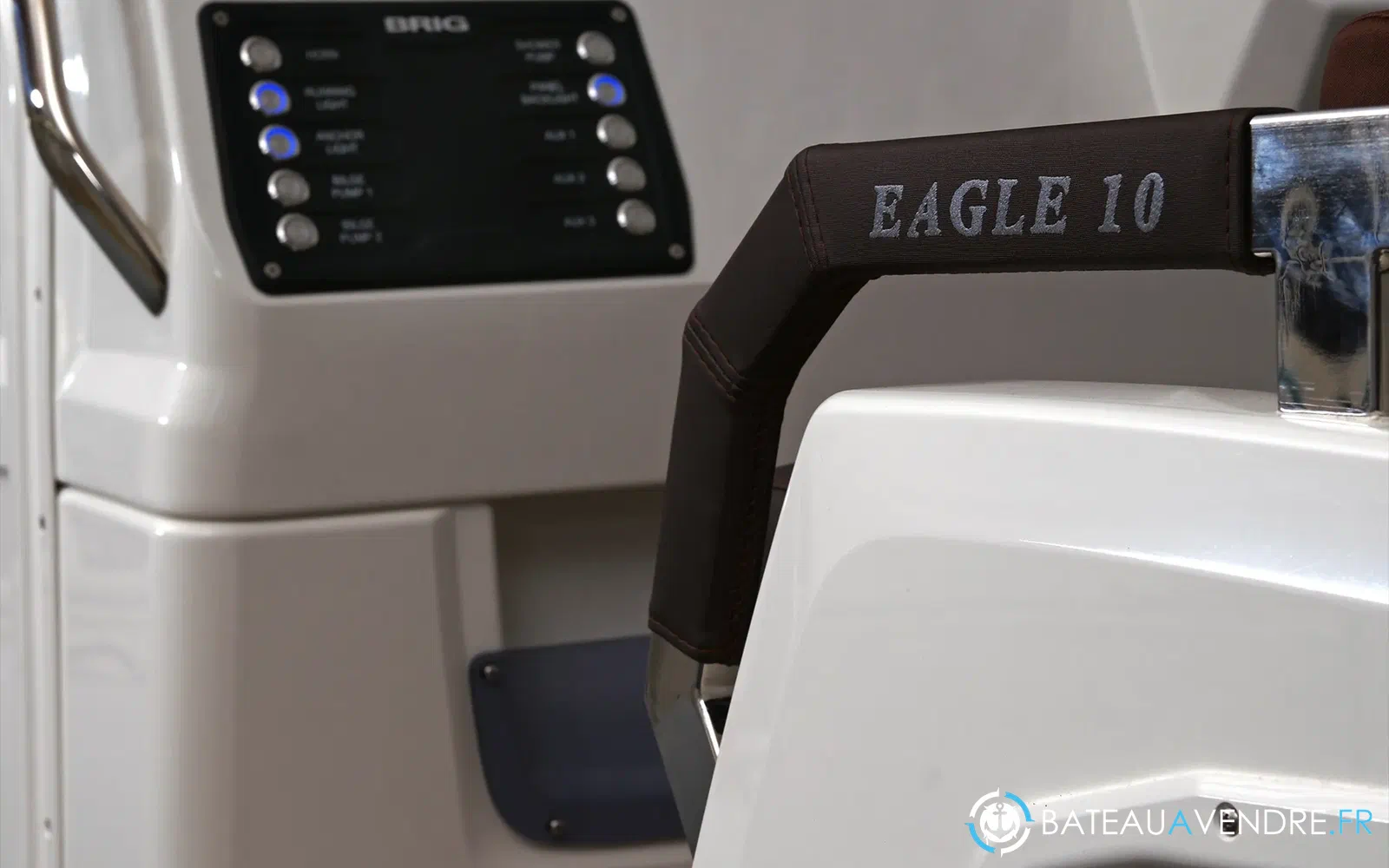 slider 14 Brig Eagle 10