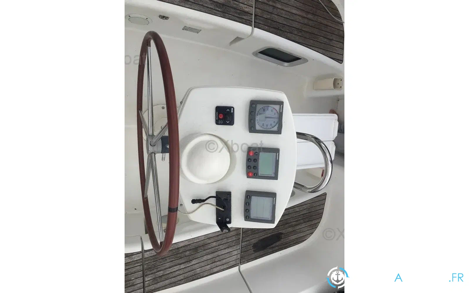 slider 8 Jeanneau Sun Odyssey 35