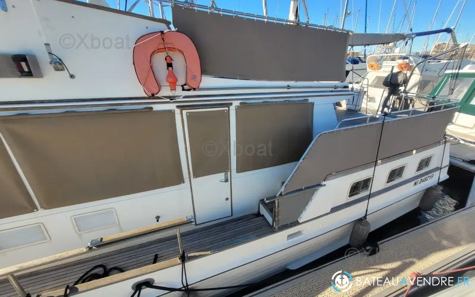 slider 9 American Marine Grand Banks 42 Motor Yacht