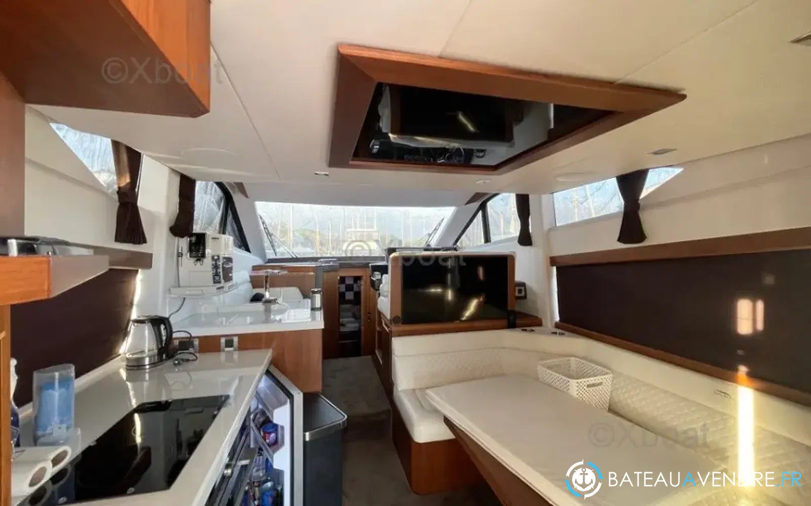 slider 5 Galeon 420 Fly