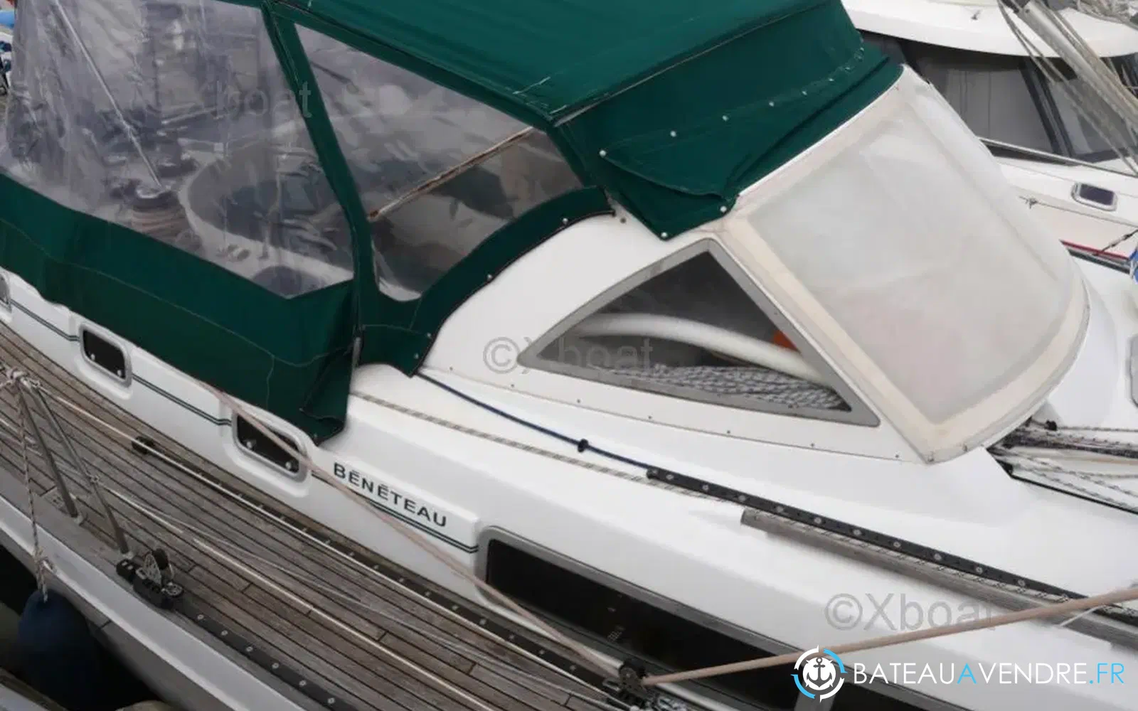 slider 10 Beneteau Oceanis 44 CC