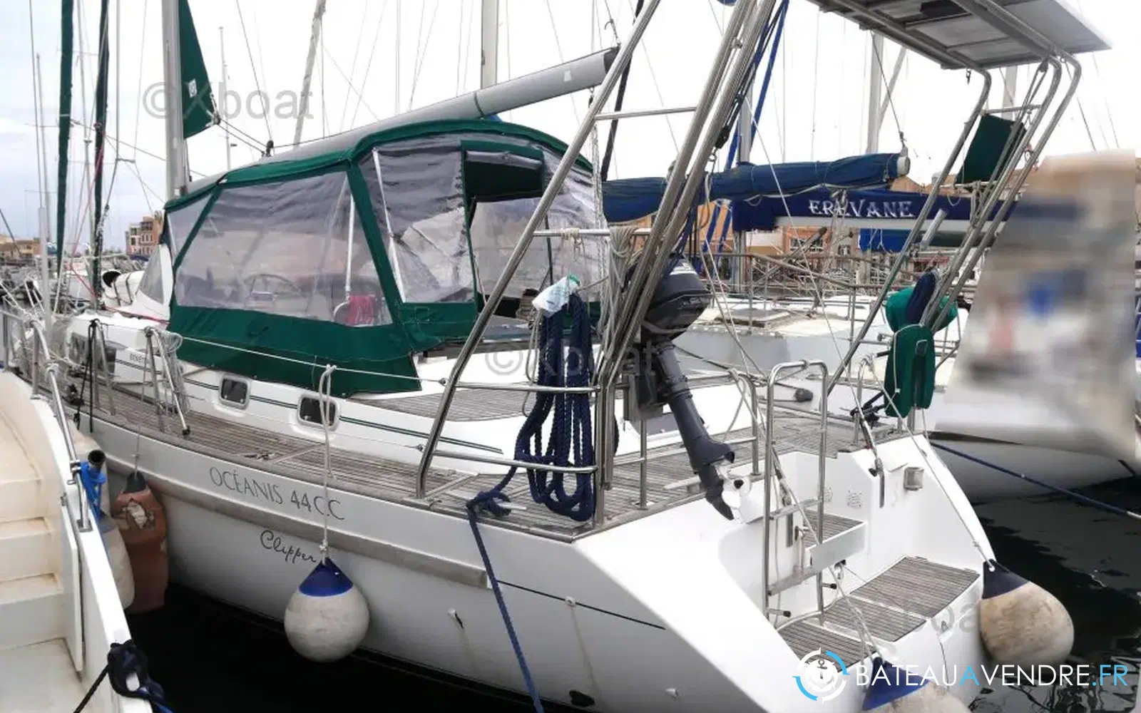slider 2 Beneteau Oceanis 44 CC