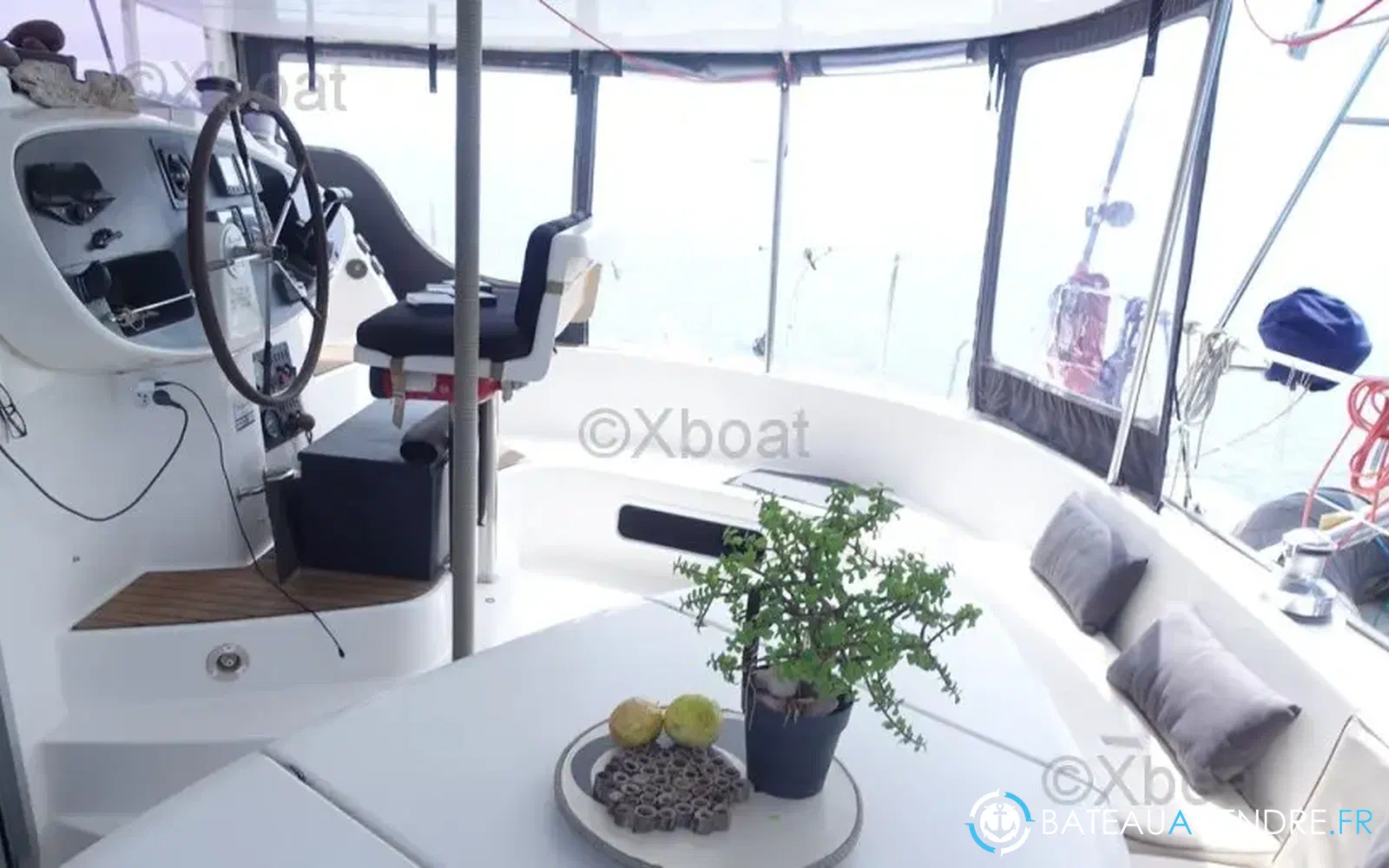 slider 10 Fountaine Pajot Bahia 46