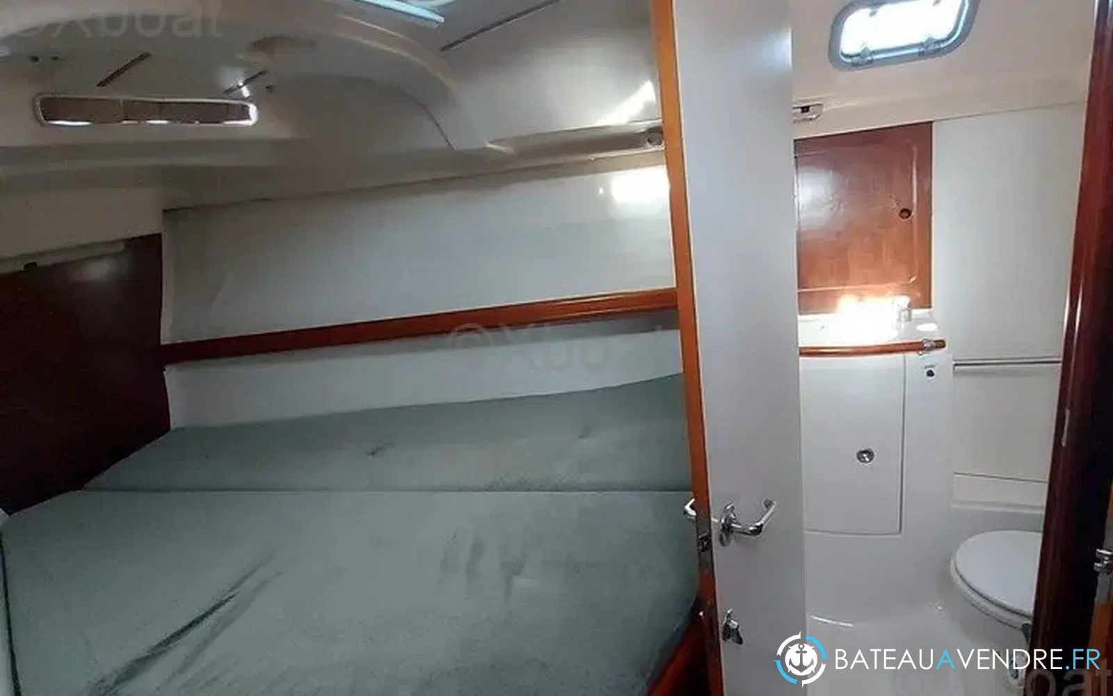 slider 9 Beneteau Oceanis 381