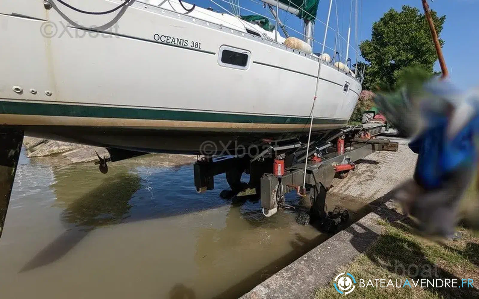 slider 5 Beneteau Oceanis 381