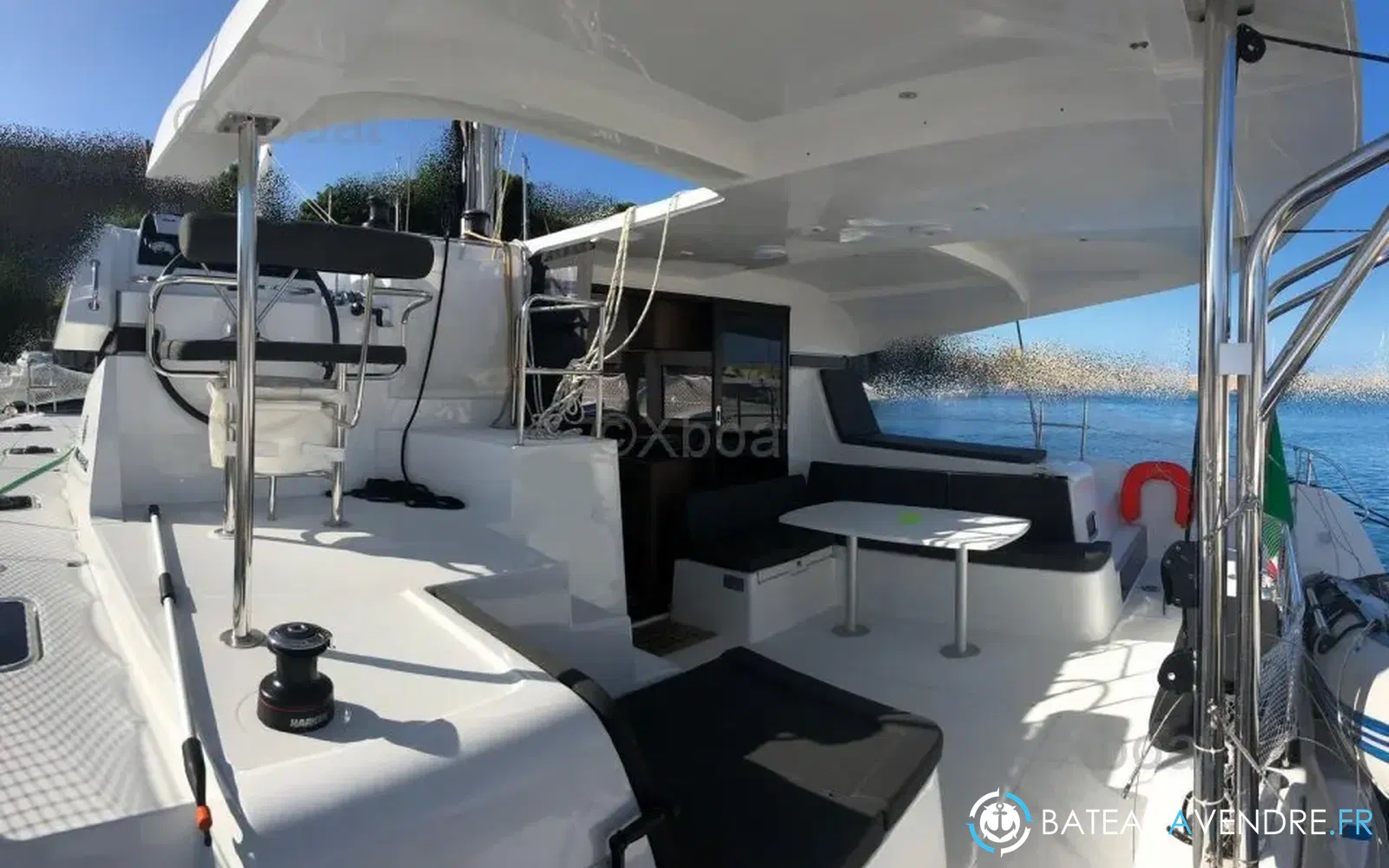 slider 4 Lagoon 42