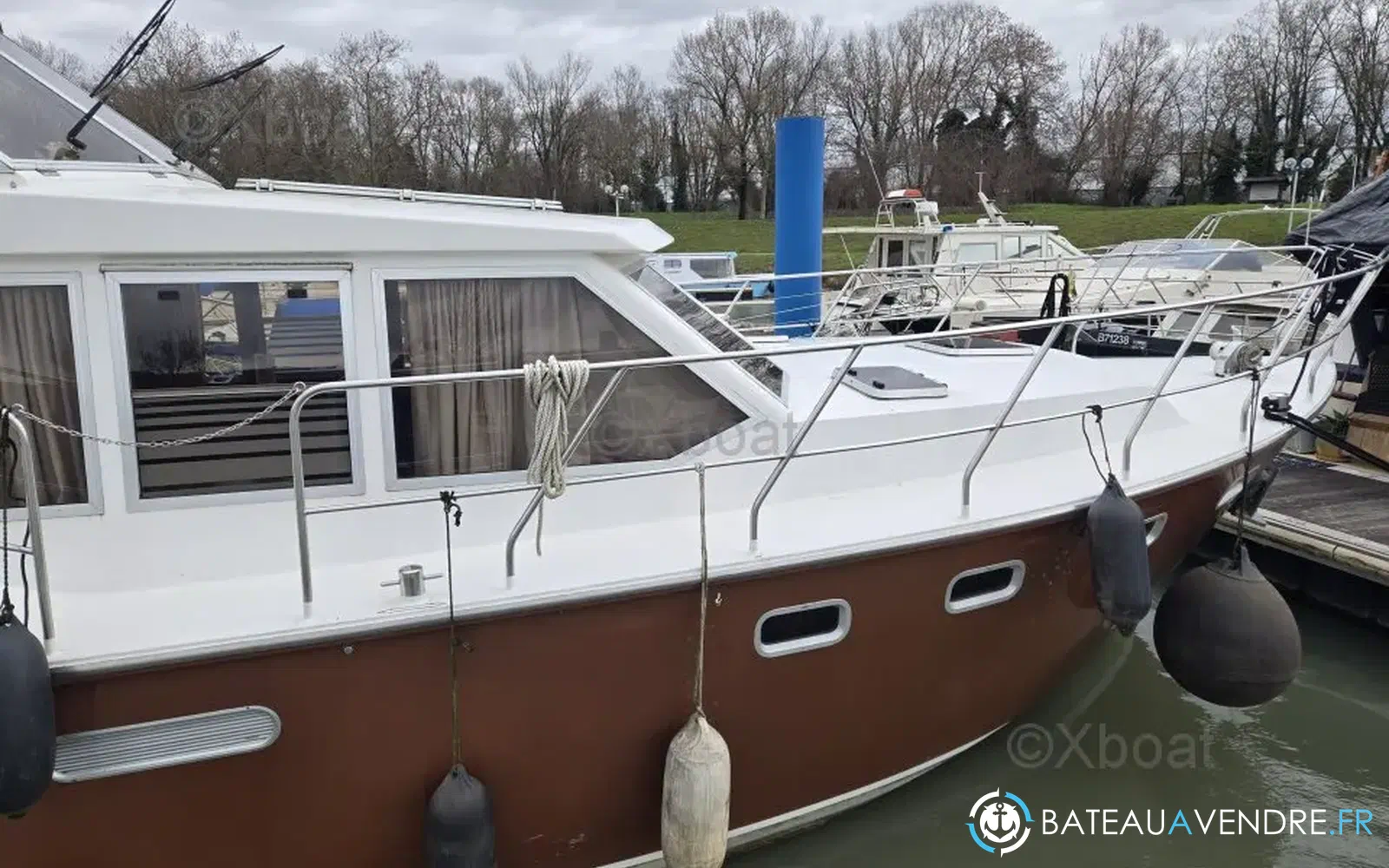 slider 5 Bruce Roberts Aquacraft 12.50 AC