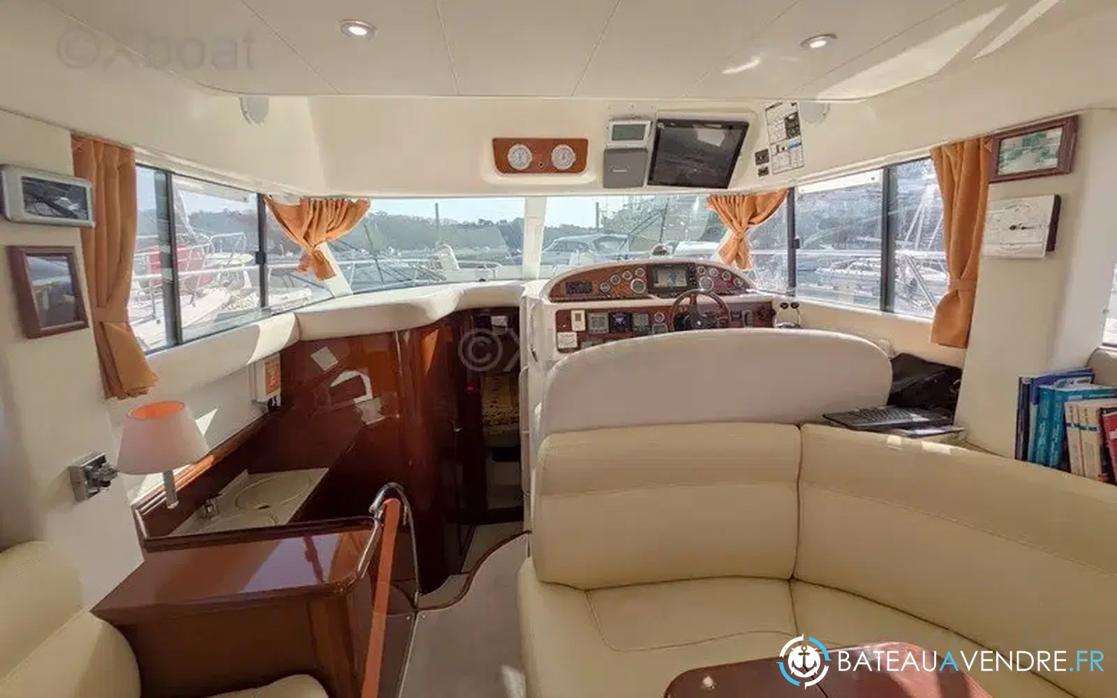 slider 10 Jeanneau Prestige 36 Fly