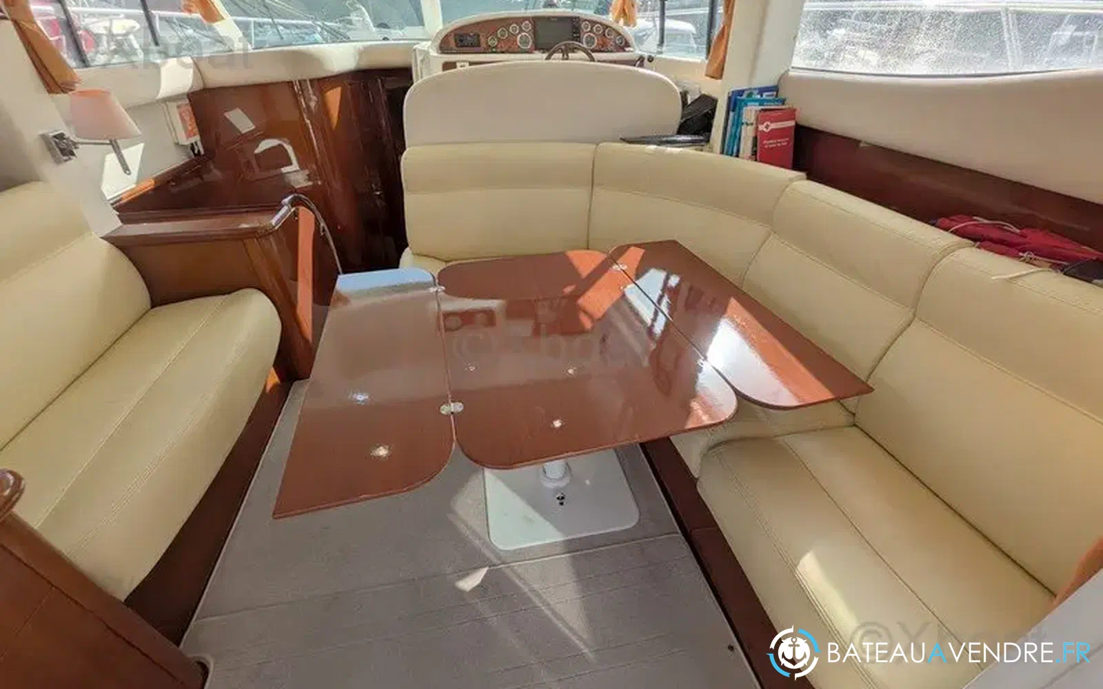 slider 8 Jeanneau Prestige 36 Fly
