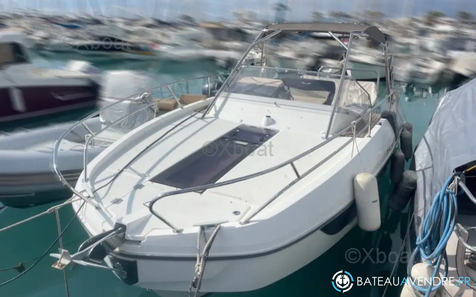 slider 1 Beneteau Flyer 8.8 SUNdeck