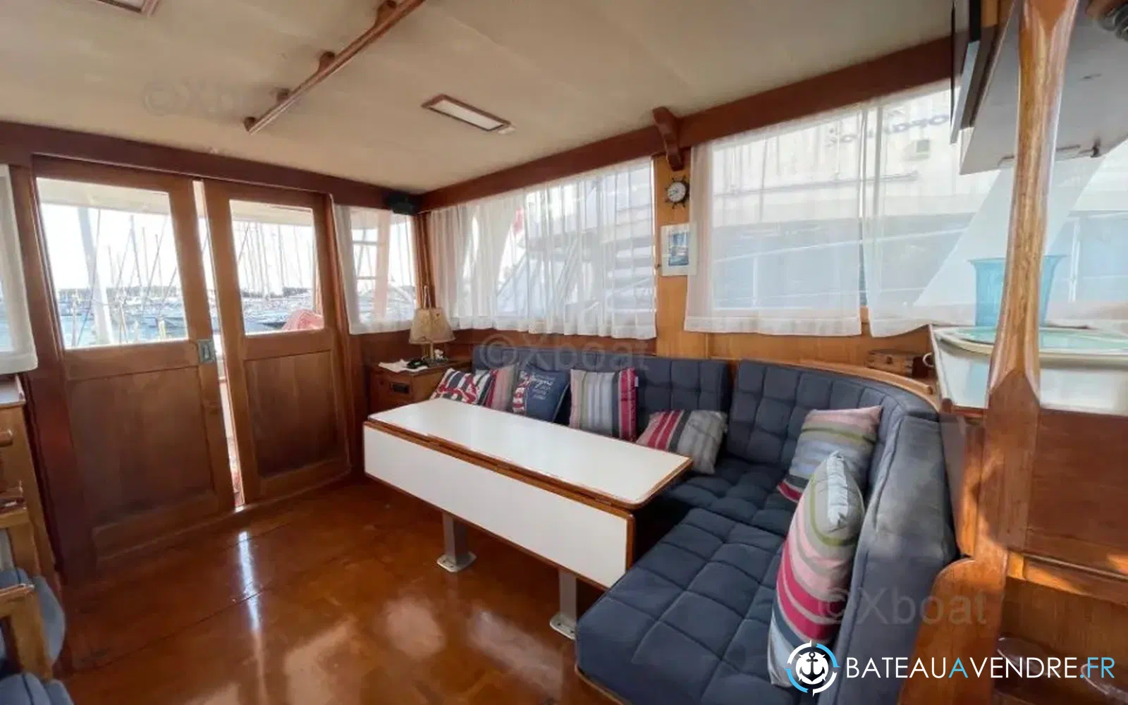 slider 8 American Marine Grand Banks 42 Europa