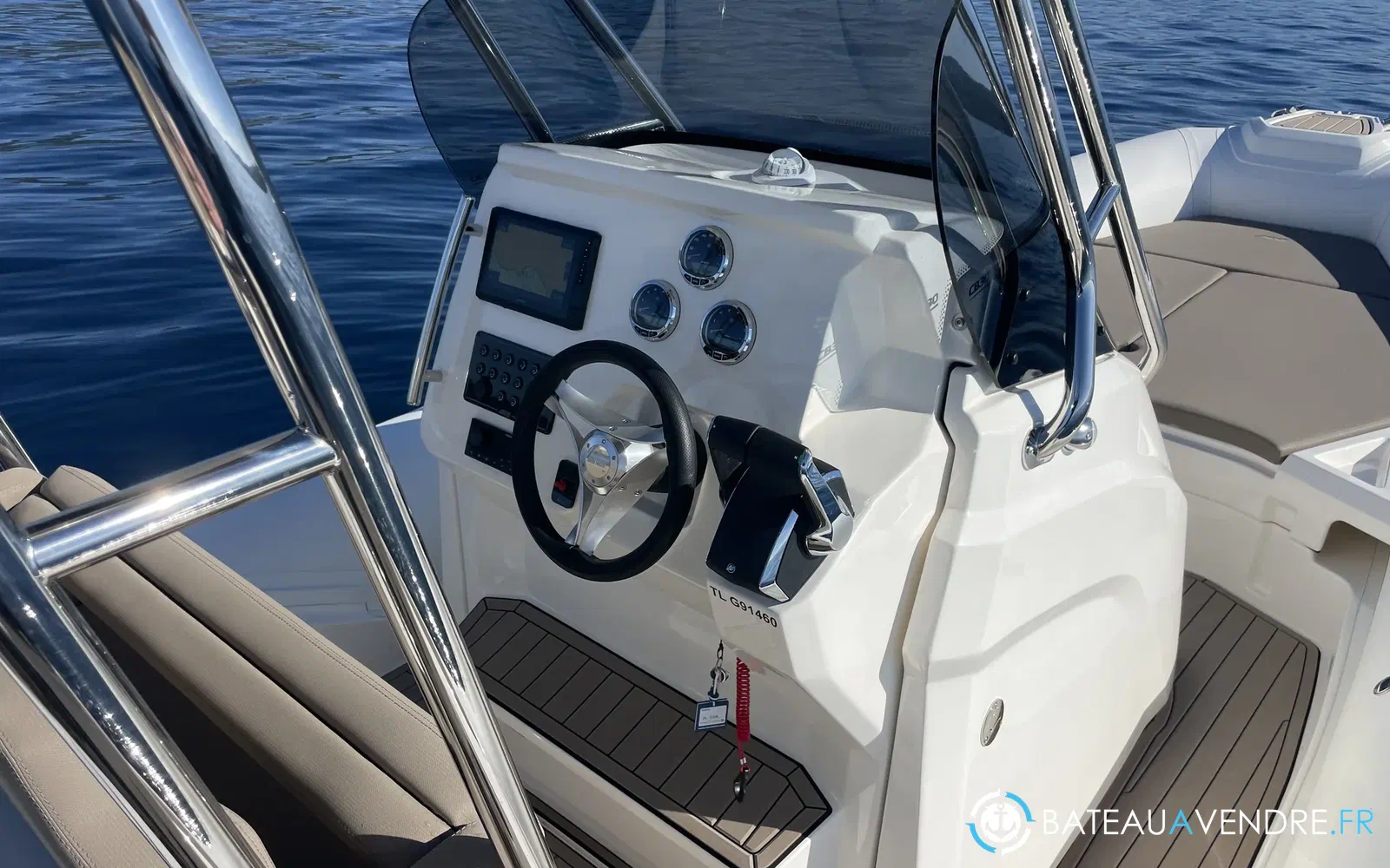 slider 8 Joker Boat Clubman 30