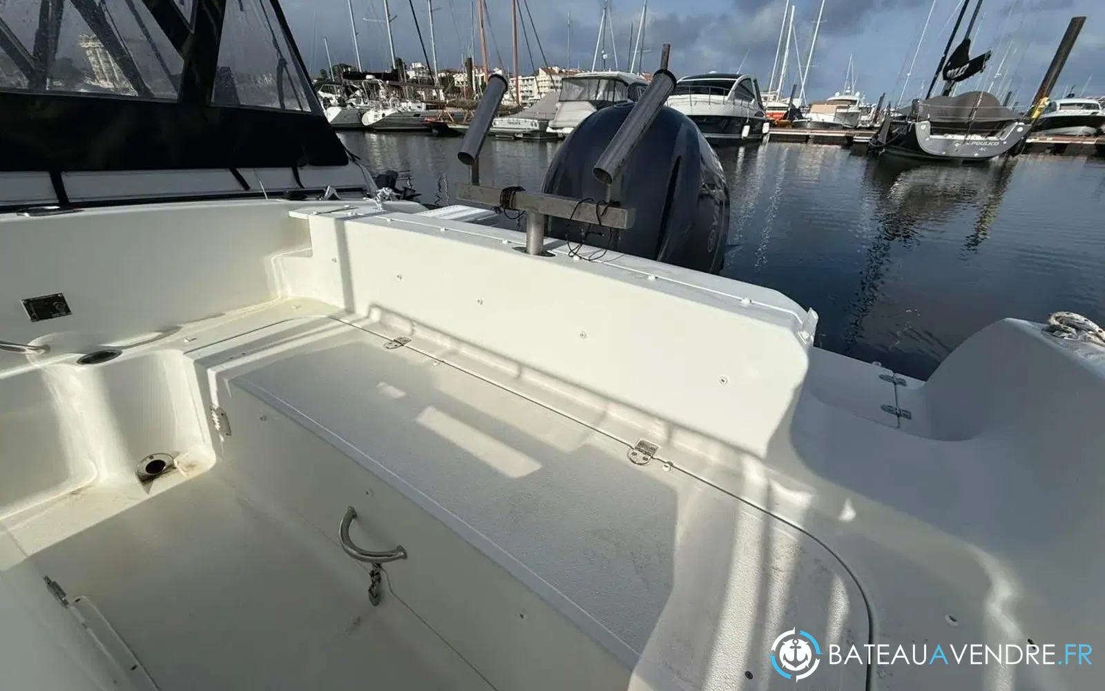 slider 4 Pacific Craft 670 Open