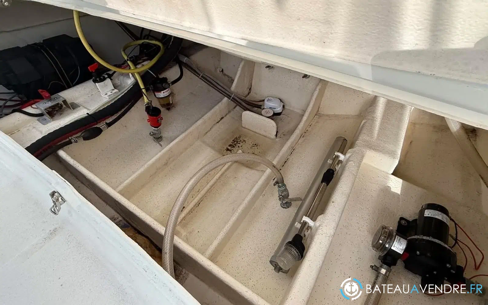 slider 14 Pacific Craft 670 Open