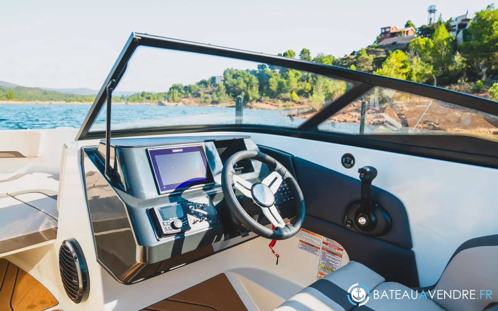 slider 6 Bayliner V20
