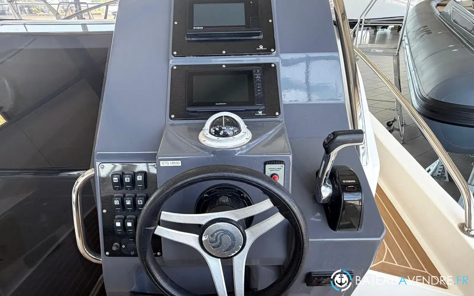 slider 9 Capelli Tempest 850 WA
