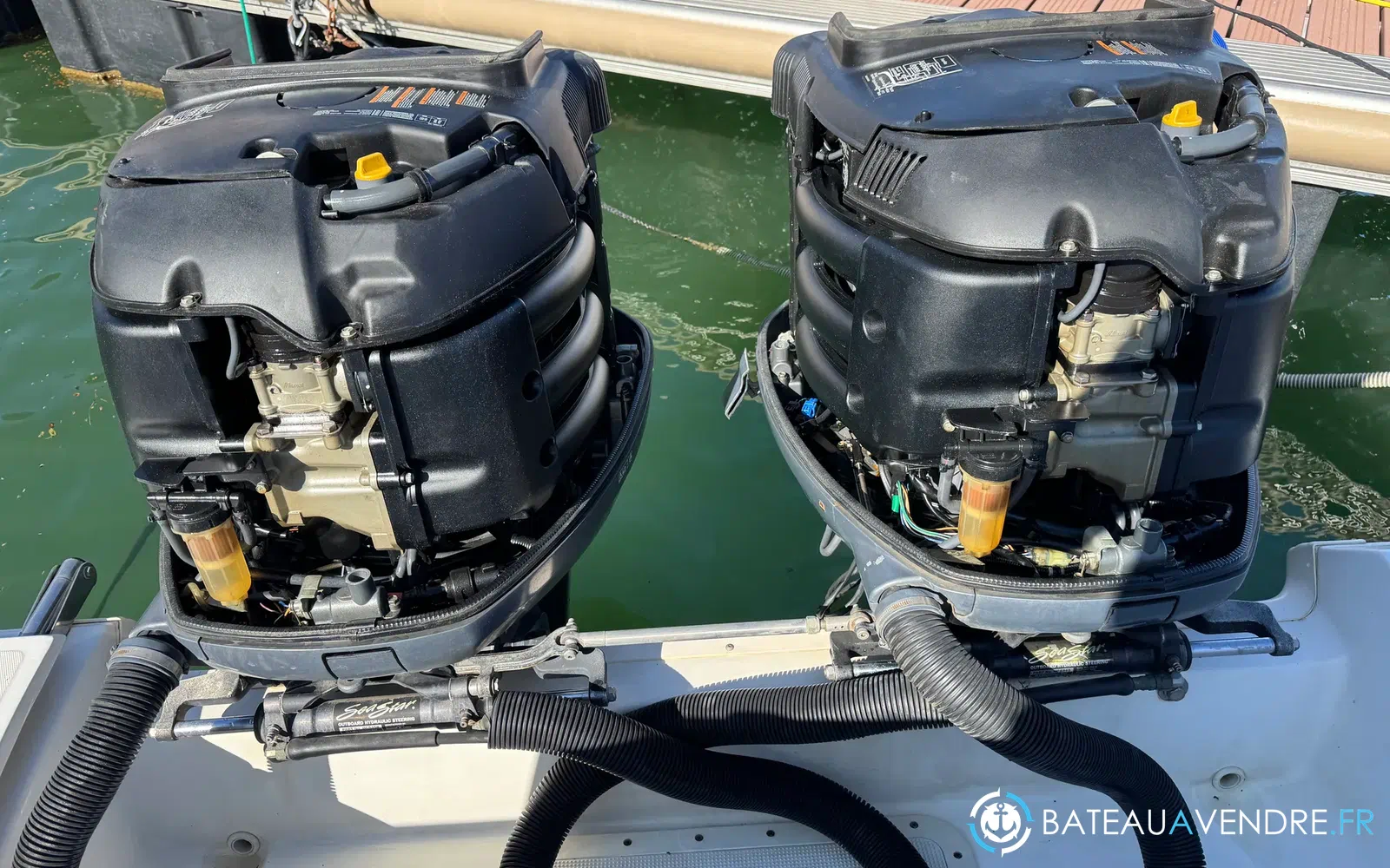 slider 31 Boston Whaler 320 Outrage