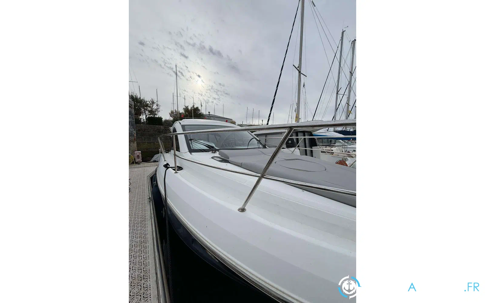 slider 10 Beneteau Gran Turismo 34