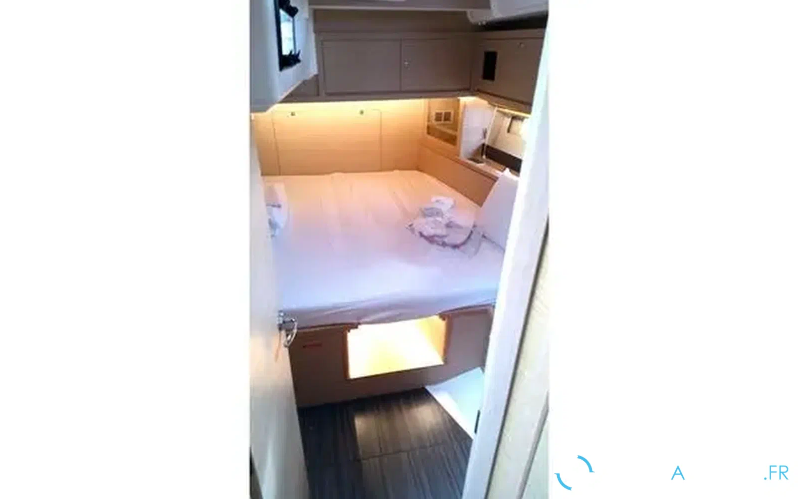 slider 38 Dufour 530