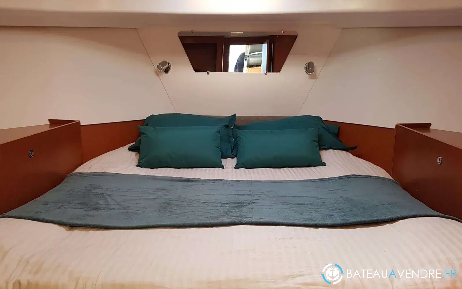 slider 1 Beneteau Swift Trawler 34