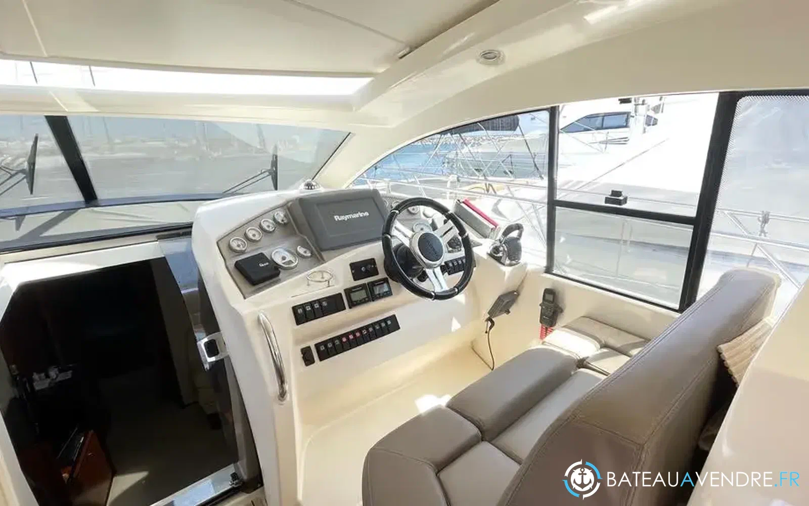 slider 9 Jeanneau Prestige 440 Sport Top