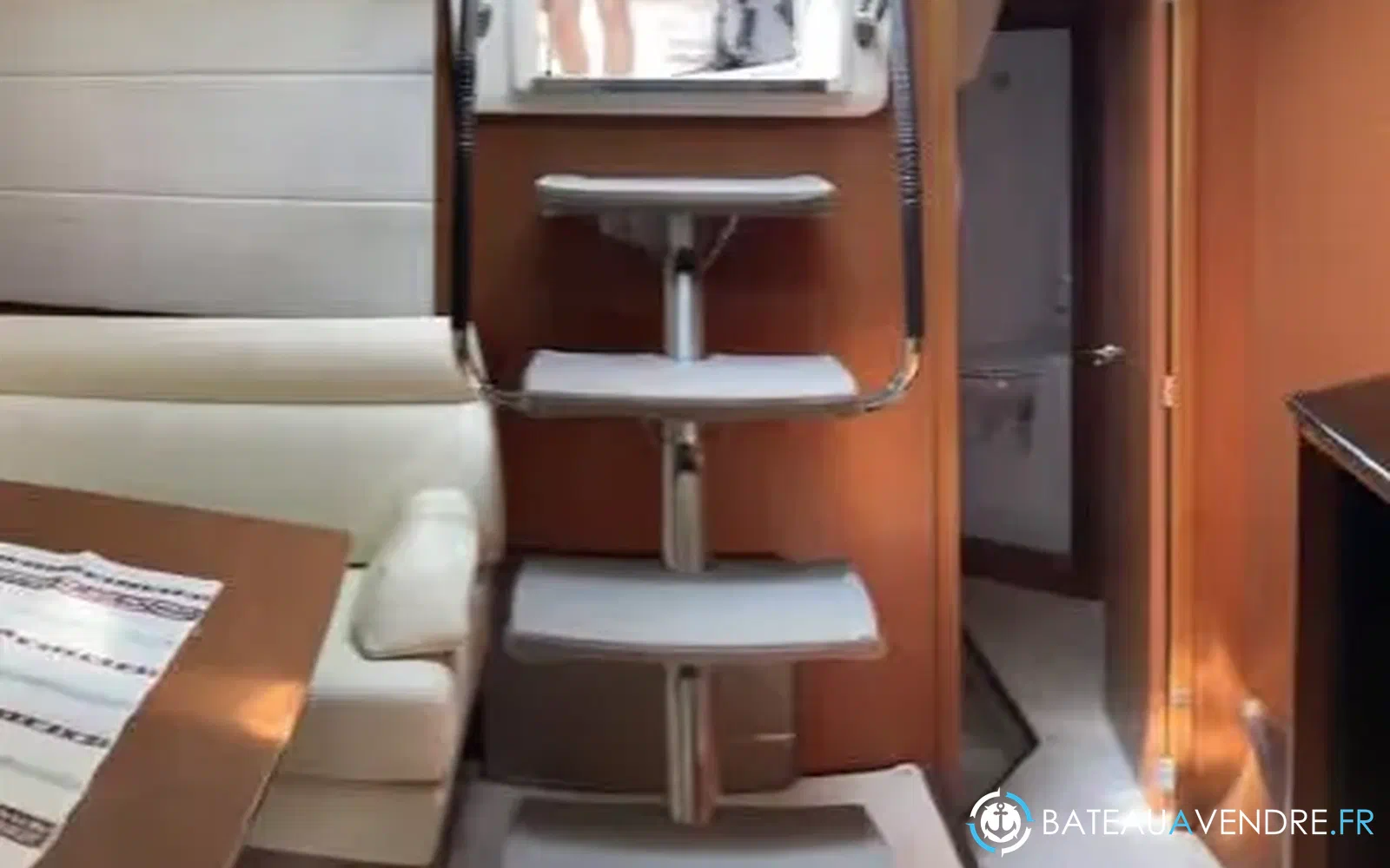 slider 24 Jeanneau Prestige 440 Sport Top